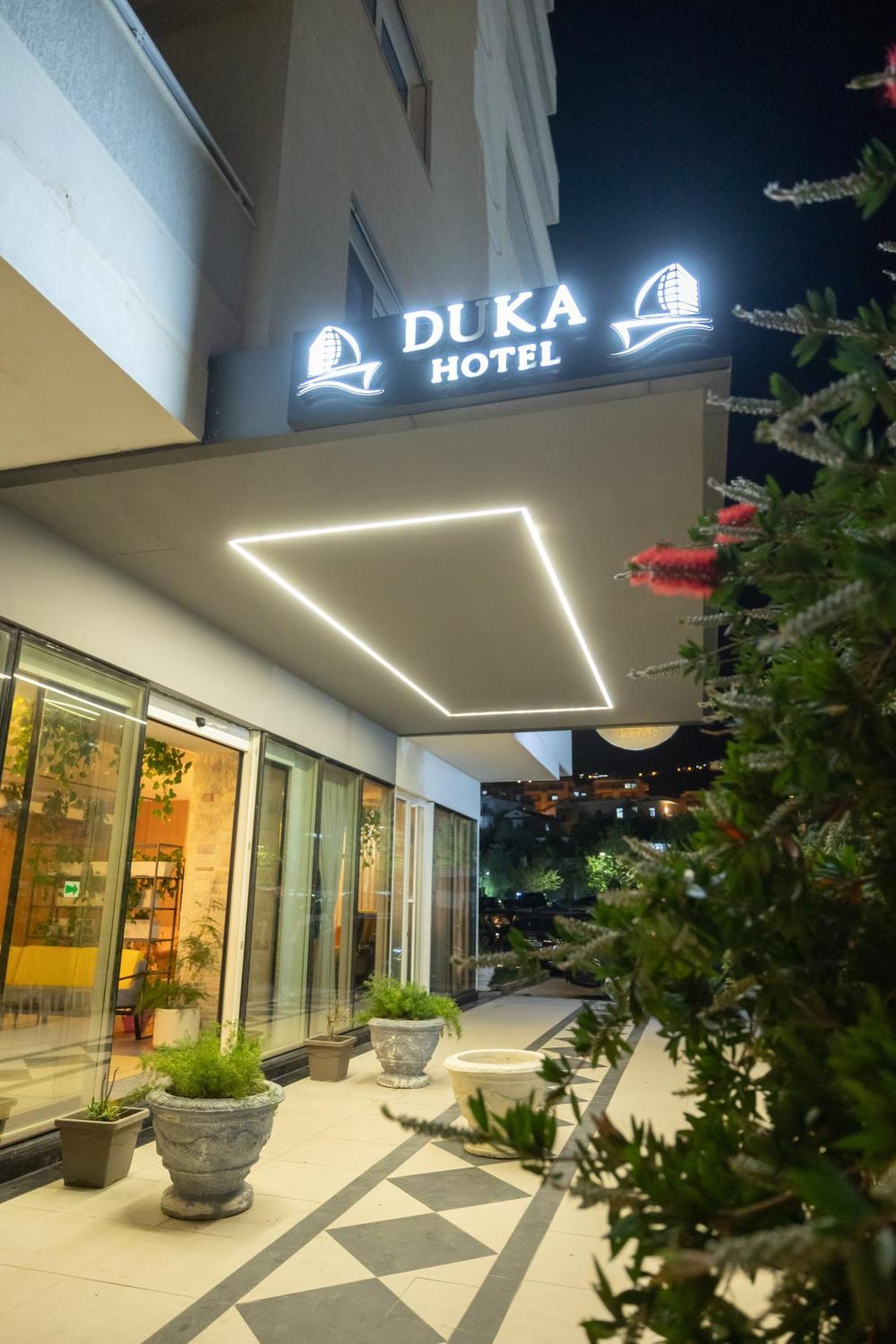Duka 4*