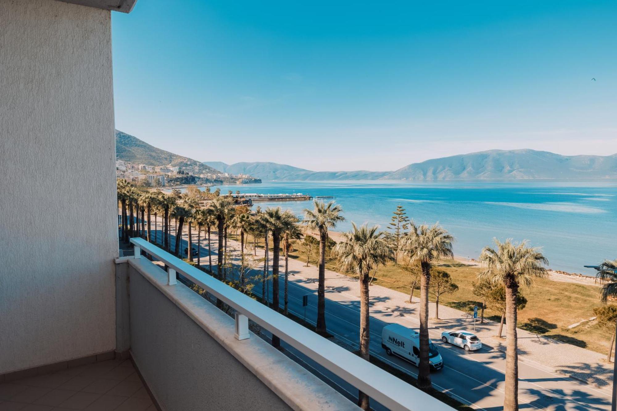 Duka Hotel 4*